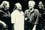 CROSBY, STILLS , NASH & YOUNG "looking forward" Reprise records 1999 (dtail)